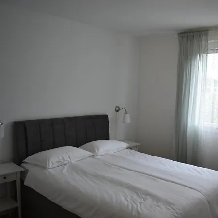 Aria Apartment Split